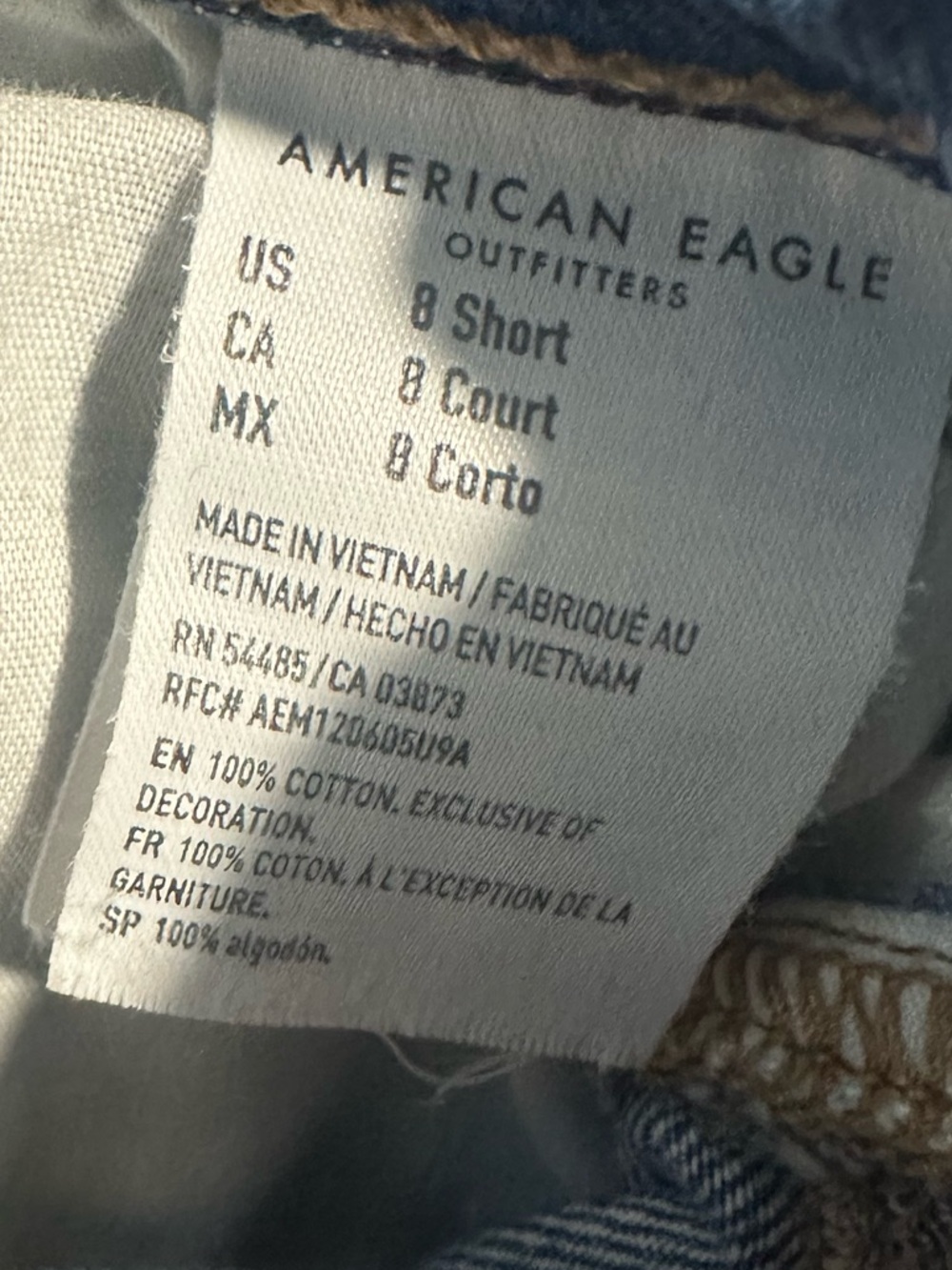 American Eagle Outfitters Ripped Relaxed Jeans 8 Short - Picture 6 of 6